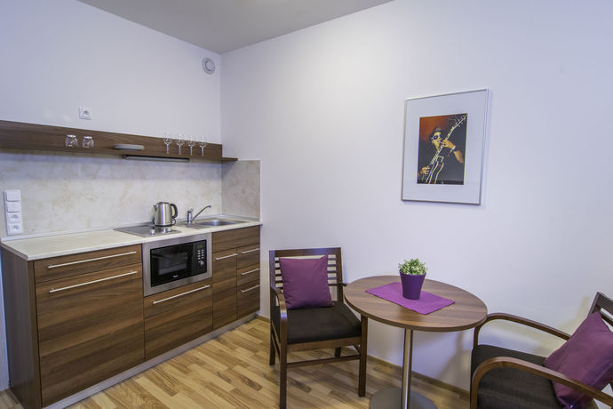 Imagen de la habitación del Hotel Eli&scaron;ka Tower Apartments Prague. Foto 10