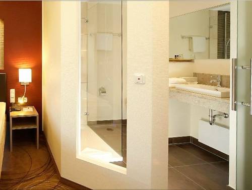 Imagen de la habitación del Hotel Elisenhof. Foto 12