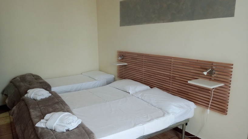 Imagen de la habitación del Hotel Eliseo Napoli. Foto 5