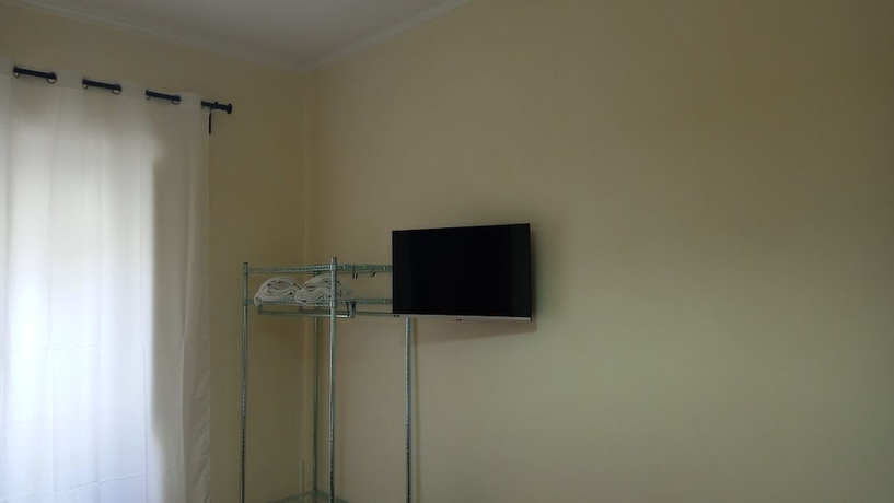 Imagen de la habitación del Hotel Eliseo Napoli. Foto 15