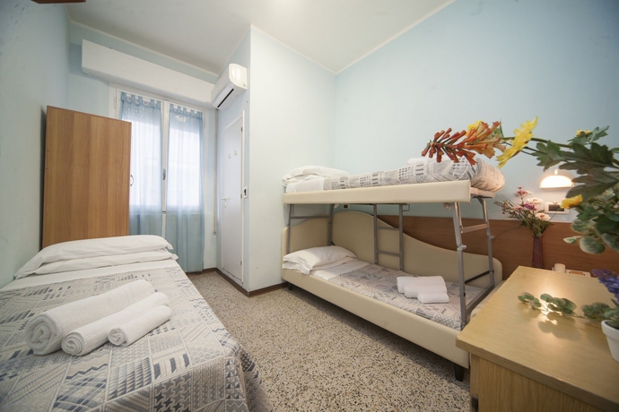 Imagen de la habitación del Hotel Eliseo, Rimini. Foto 5