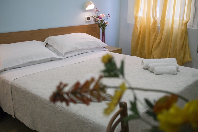 Imagen de la habitación del Hotel Eliseo, Rimini. Foto 12