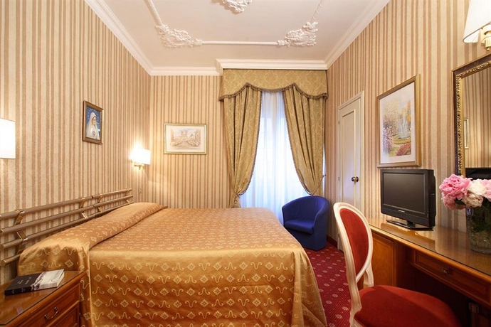 Imagen de la habitación del Hotel Eliseo, Roma. Foto 3