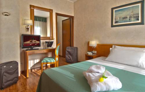 Imagen de la habitación del Hotel Eliseo Terme. Foto 6