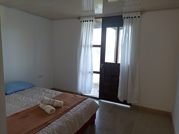 Imagen general del Hotel Eliseo-Playa Blanca lago de Tota. Foto 4