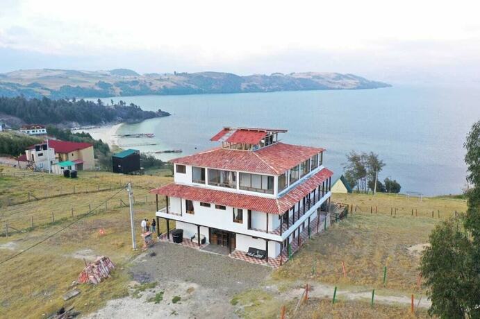 Imagen general del Hotel Eliseo-Playa Blanca lago de Tota. Foto 8