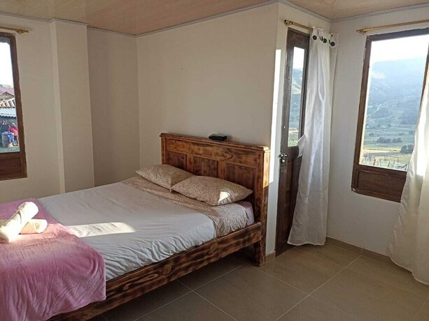 Imagen de la habitación del Hotel Eliseo-Playa Blanca lago de Tota. Foto 15