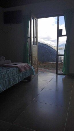 Imagen de la habitación del Hotel Eliseo-Playa Blanca lago de Tota. Foto 20