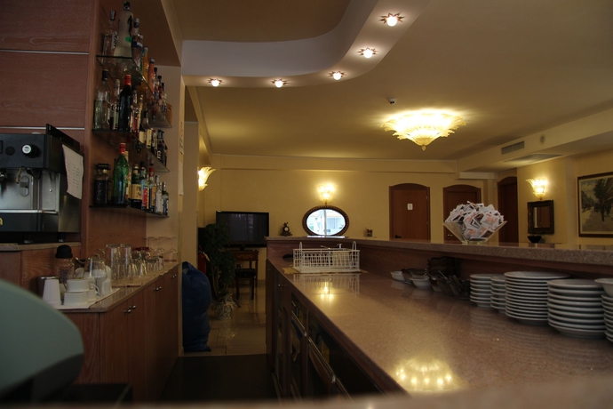 Imagen del bar/restaurante del Hotel Elisir. Foto 3