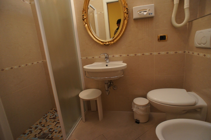 Imagen de la habitación del Hotel Elisir. Foto 6