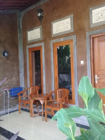 Imagen general del Hotel Eliska Sari Bungalows. Foto 9