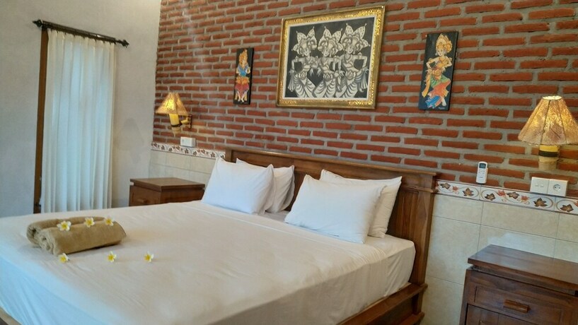 Imagen de la habitación del Hotel Eliska Sari Bungalows. Foto 17