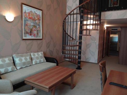 Imagen general del Hotel Elit. Foto 39