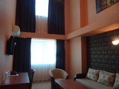 Imagen general del Hotel Elit. Foto 40