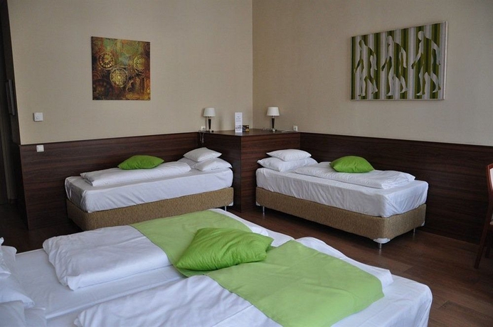 Imagen de la habitación del Hotel Elit. Foto 7