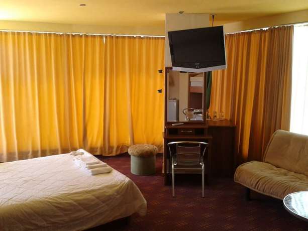 Imagen de la habitación del Hotel Elit. Foto 8