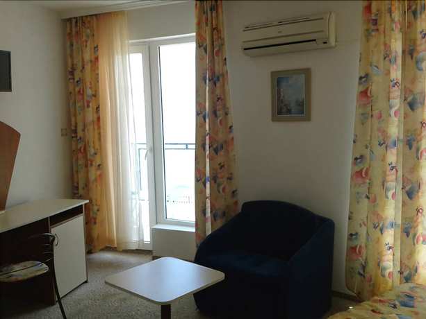 Imagen de la habitación del Hotel Elit. Foto 9