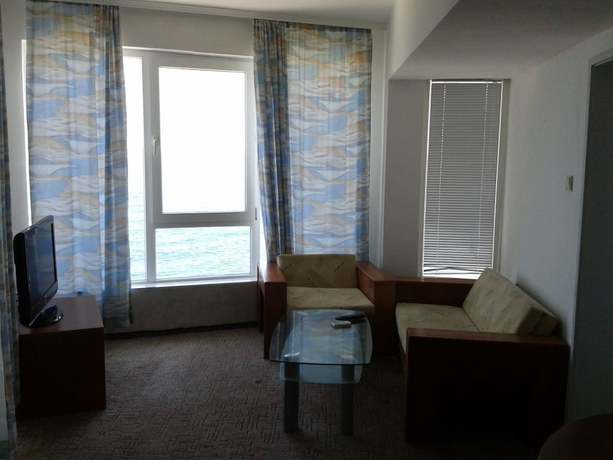 Imagen de la habitación del Hotel Elit. Foto 15