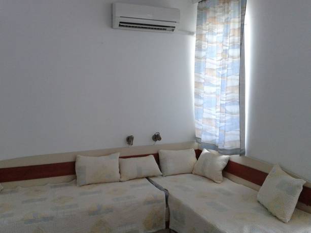 Imagen de la habitación del Hotel Elit. Foto 16