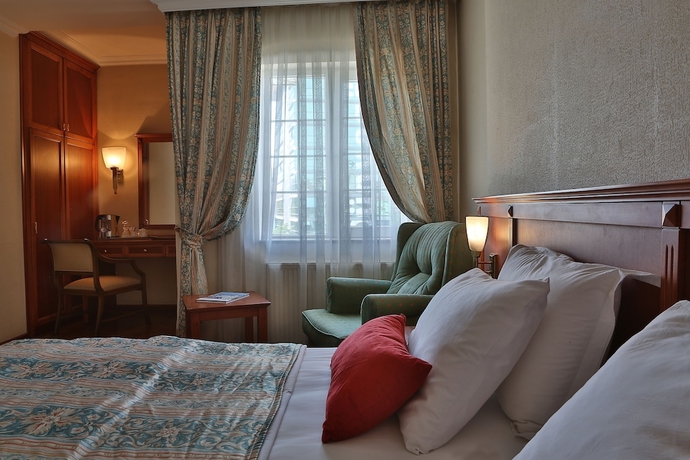 Imagen de la habitación del Hotel Elit Palas. Foto 12