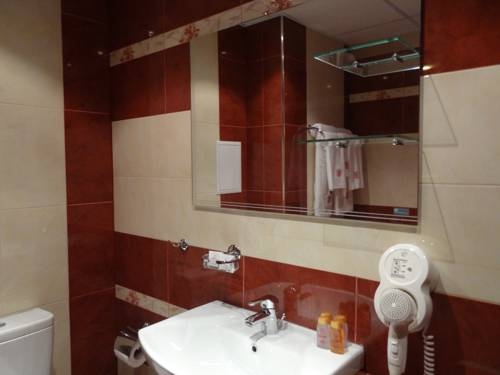 Imagen general del Hotel Elit, Pernik Ciudad. Foto 12