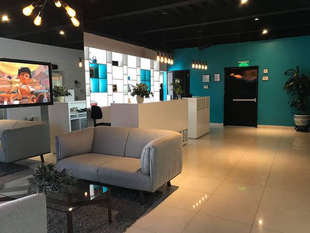 Imagen de los interiores del Hotel Elite 47 and Suites. Foto 18
