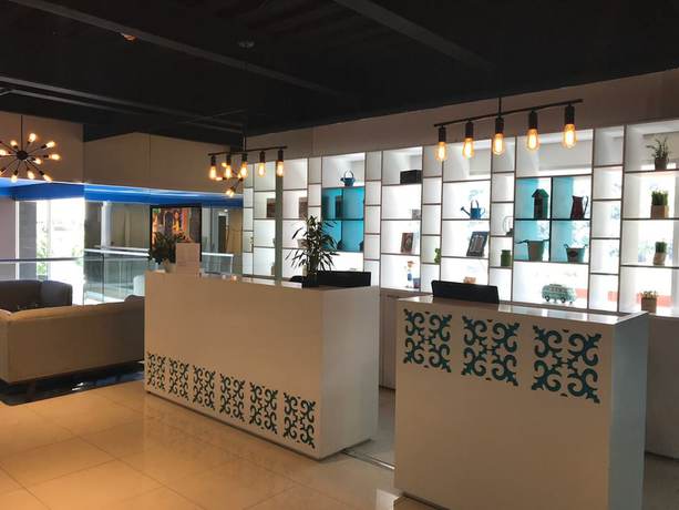 Imagen de los interiores del Hotel Elite 47 and Suites. Foto 19