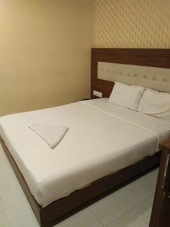 Imagen de la habitación del Hotel Elite 59. Foto 23