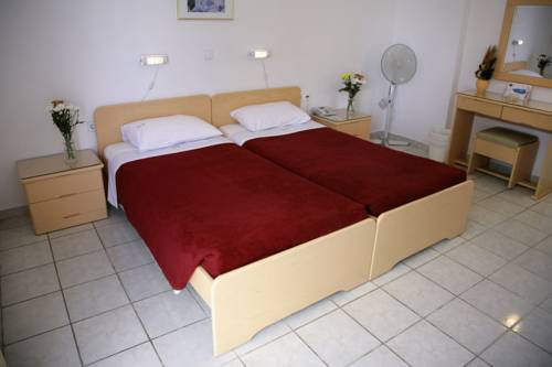 Imagen de la habitación del Hotel Elite Apartments, Lambi. Foto 5