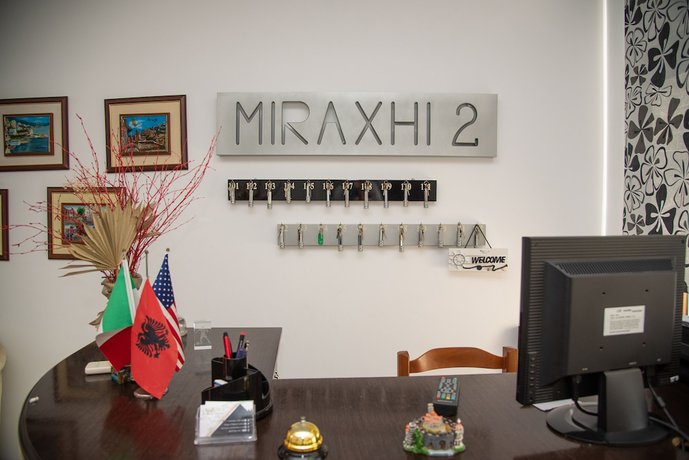 Imagen de los interiores del Hotel Elite, Bashkia Kavaj&euml;. Foto 17