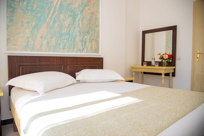 Imagen de la habitación del Hotel Elite, Bashkia Kavaj&euml;. Foto 9