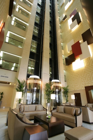 Imagen de los interiores del Hotel Elite Byblos. Foto 18