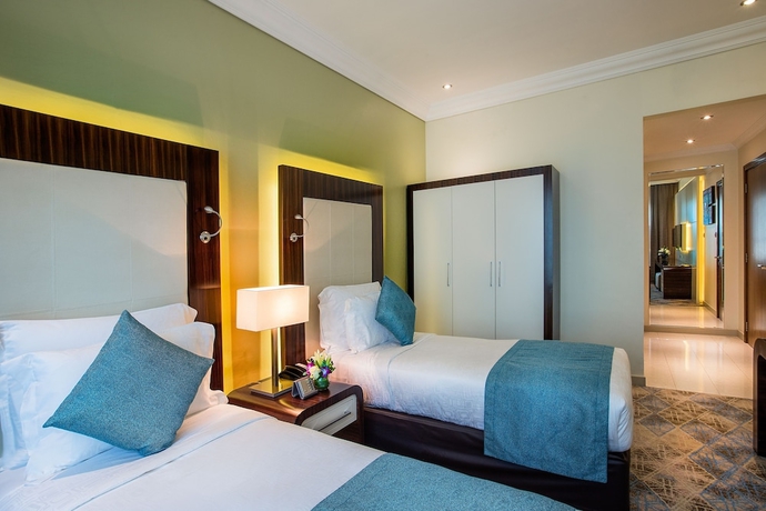 Imagen de la habitación del Hotel Elite Byblos. Foto 16