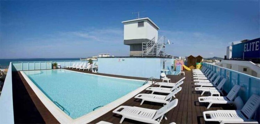 Imagen de la piscina del Hotel Elite, Cattolica. Foto 16