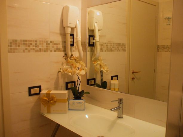 Imagen de la habitación del Hotel Elite, Cattolica. Foto 8