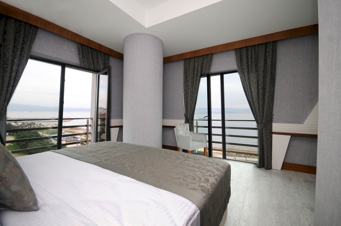 Imagen de la habitación del Hotel Elite Darica. Foto 6
