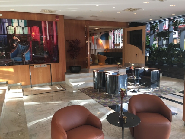 Imagen de los interiores del Hotel Elite Eden Park. Foto 16