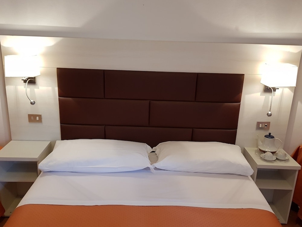 Imagen de la habitación del Hotel Elite, Florencia. Foto 19