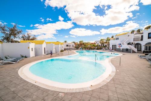 Imagen de la piscina del Hotel Elite Fuerteventura by Ecr. Foto 13