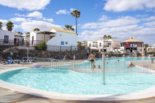 Imagen de la piscina del Hotel Elite Fuerteventura by Ecr. Foto 15