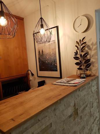 Imagen de los interiores del Hotel Elite Garni. Foto 19