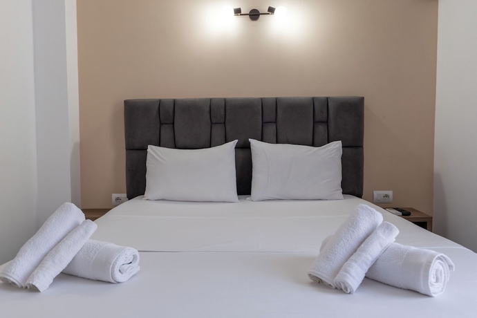 Imagen de la habitación del Hotel Elite, Gjasht&euml;. Foto 8