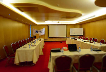 Imagen del bar/restaurante del Hotel Elite Hotel And Spa. Foto 6