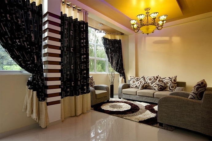 Imagen de los interiores del Hotel Elite Inn. Foto 14