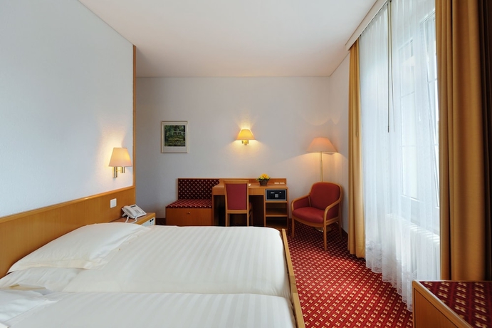 Imagen de la habitación del Hotel Elite, LAUSANA. Foto 10