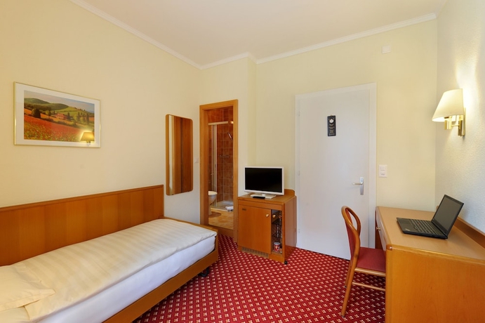 Imagen de la habitación del Hotel Elite, LAUSANA. Foto 16