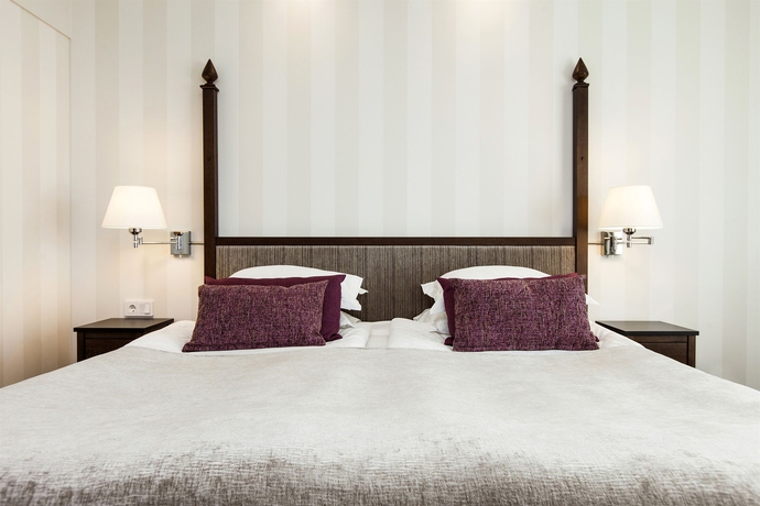 Imagen de la habitación del Hotel Elite Marina Plaza. Foto 6