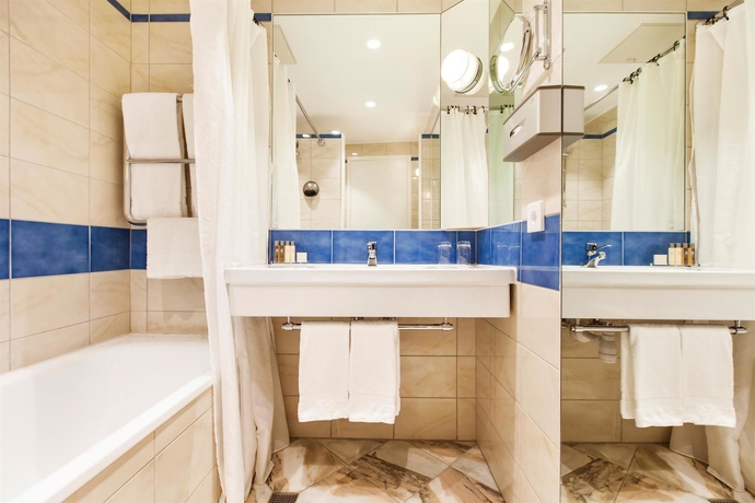 Imagen de la habitación del Hotel Elite Marina Plaza. Foto 8