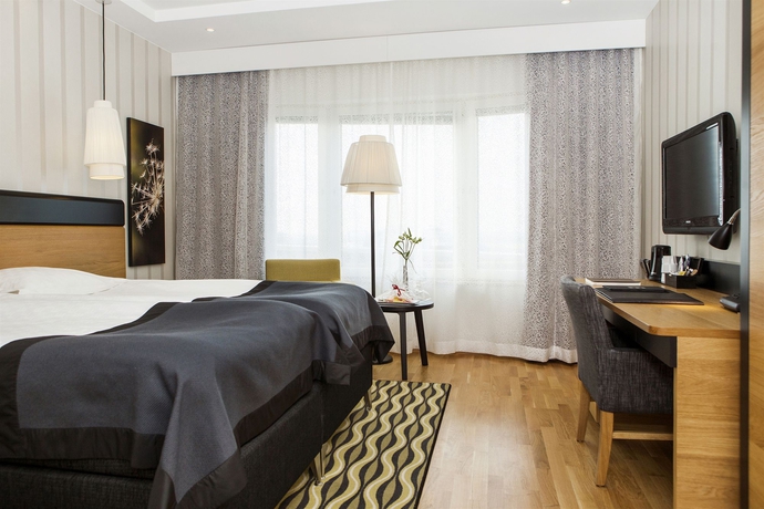 Imagen de la habitación del Hotel Elite Marina Plaza. Foto 11