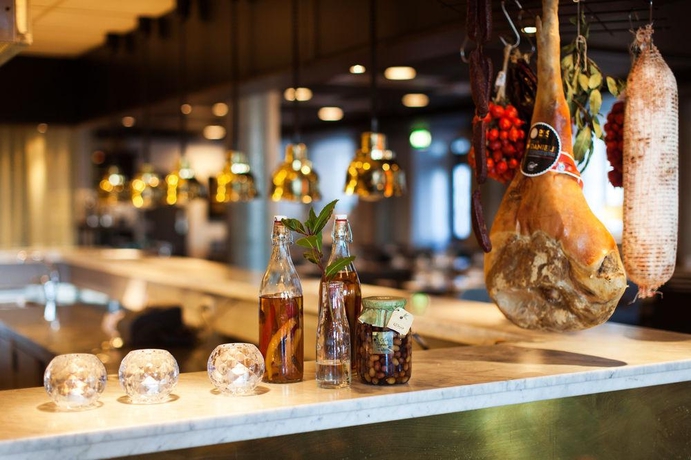 Imagen general del Hotel Elite Marina Tower. Foto 8